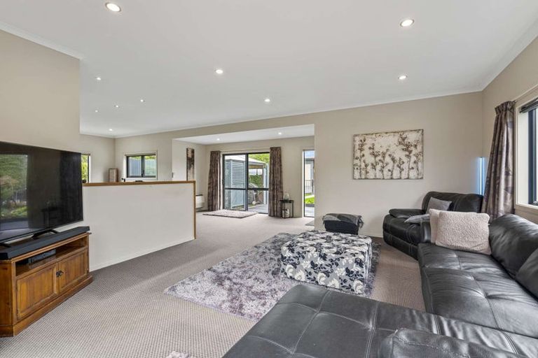 Photo of property in 56 Baker Street, Stirling, 9231