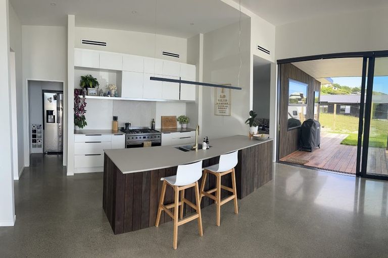 Photo of property in 22 Ledger Road, Atawhai, Nelson, 7010