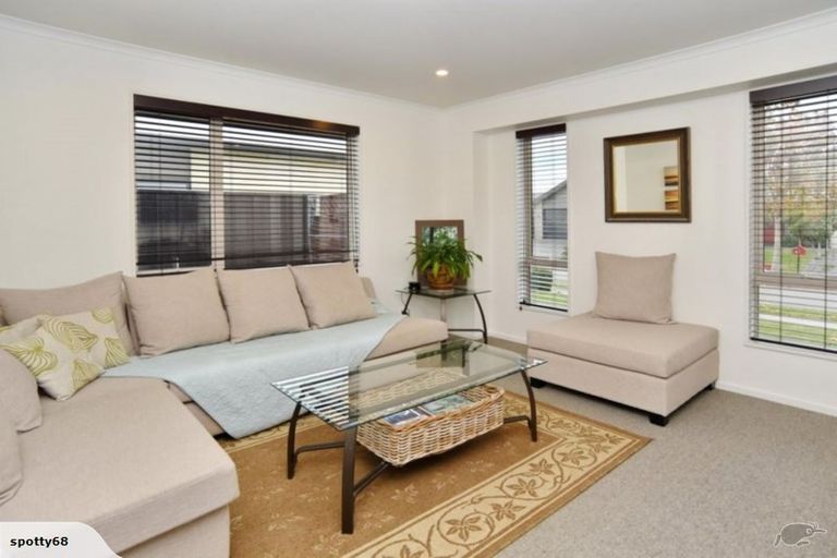 Photo of property in 5 Horomaka Street, Pegasus, 7612