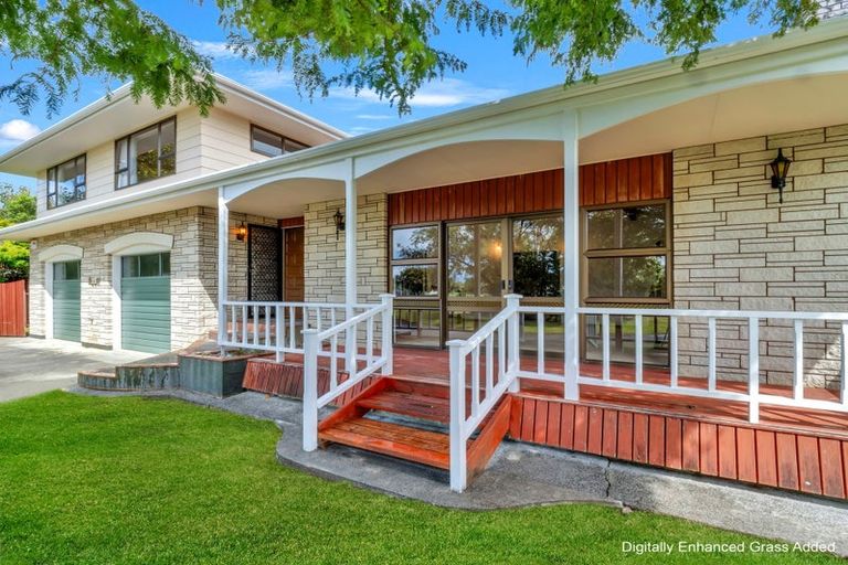 Photo of property in 10 Pollen Street, Woodville, 4920