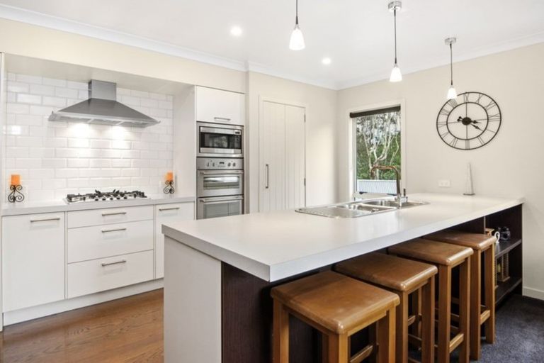 Photo of property in 216 Ness Valley Road, Ness Valley, Papakura, 2585