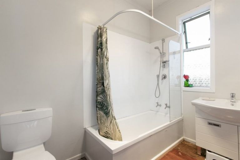 Photo of property in 31 Moa Street, Alicetown, Lower Hutt, 5010