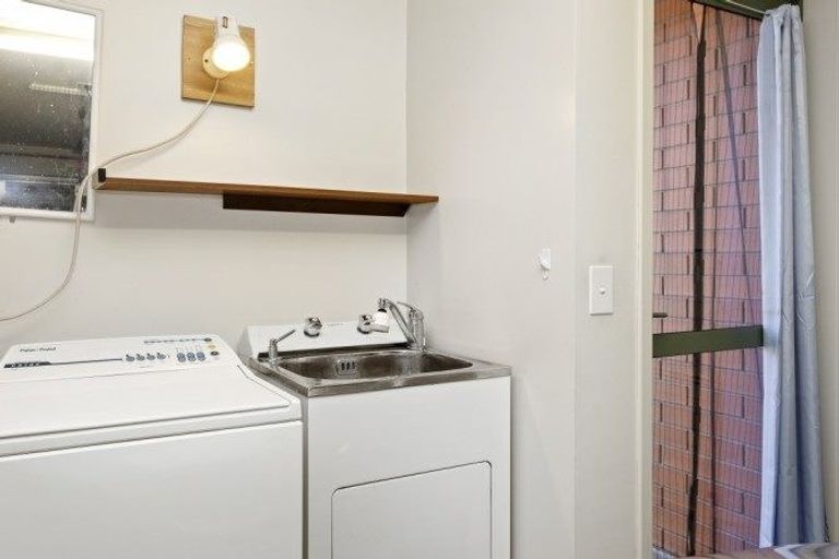 Photo of property in 271c Centaurus Road, Hillsborough, Christchurch, 8022