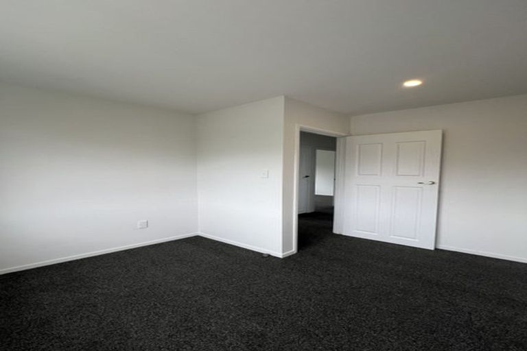 Photo of property in 58 Grimseys Road, Redwood, Christchurch, 8051