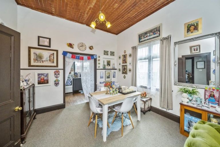 Photo of property in 74 Fairfield Road, Hawera, 4610