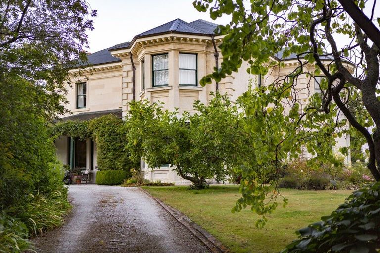 Photo of property in Totara Estate, 583 Alma-maheno Road, Alma, Oamaru, 9492