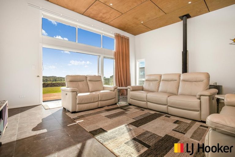 Photo of property in 42 Westside Road, Port Waikato, Tuakau, 2695