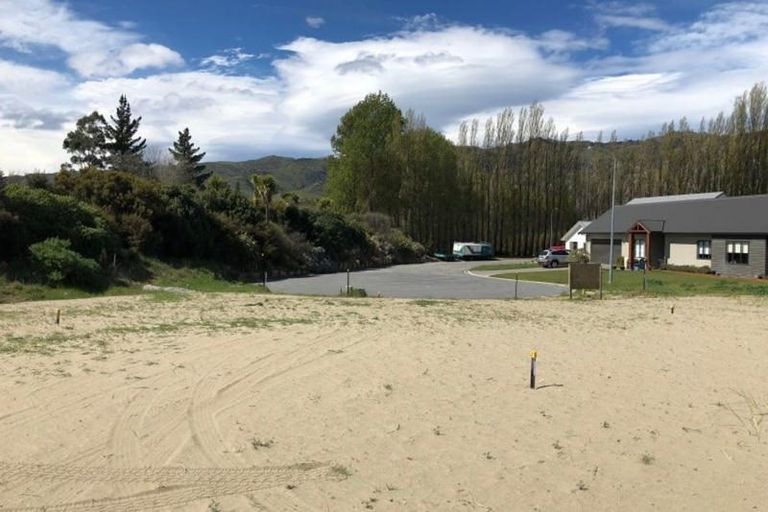 Photo of property in 3 The Dunes, Cromwell, 9310