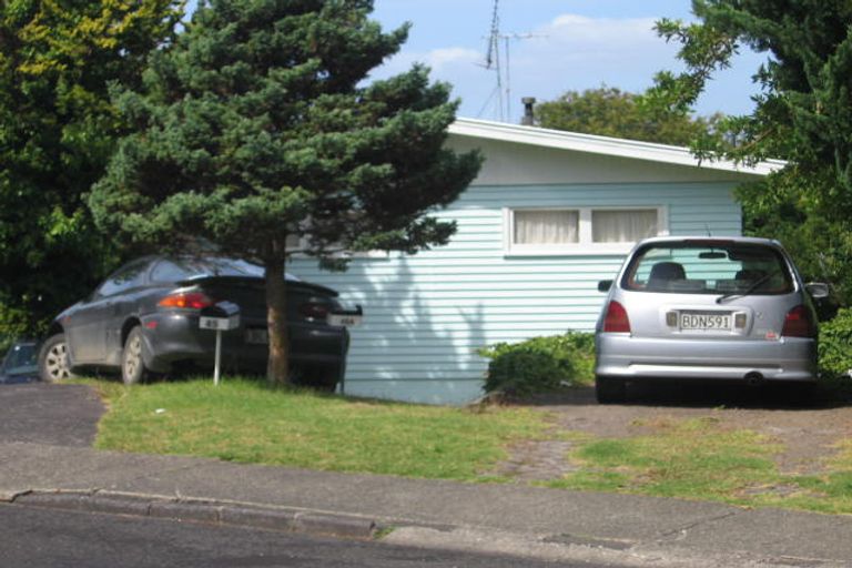 Photo of property in 45 Ayton Drive, Totara Vale, Auckland, 0629