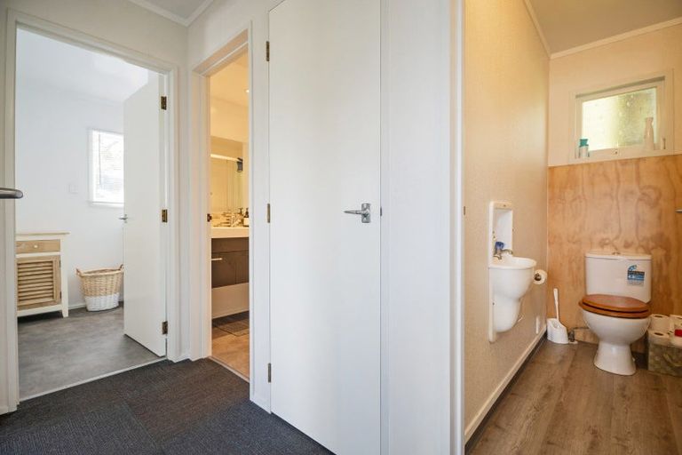 Photo of property in 23 Haddon Crescent, Whitianga, 3510