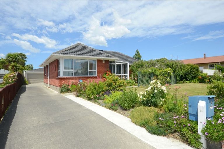 Photo of property in 4 Grahams Road, Ilam, Christchurch, 8041