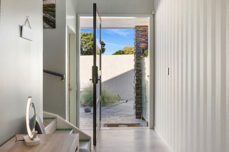 Photo of property in 26a Sunbrae Grove, Mount Maunganui, 3116