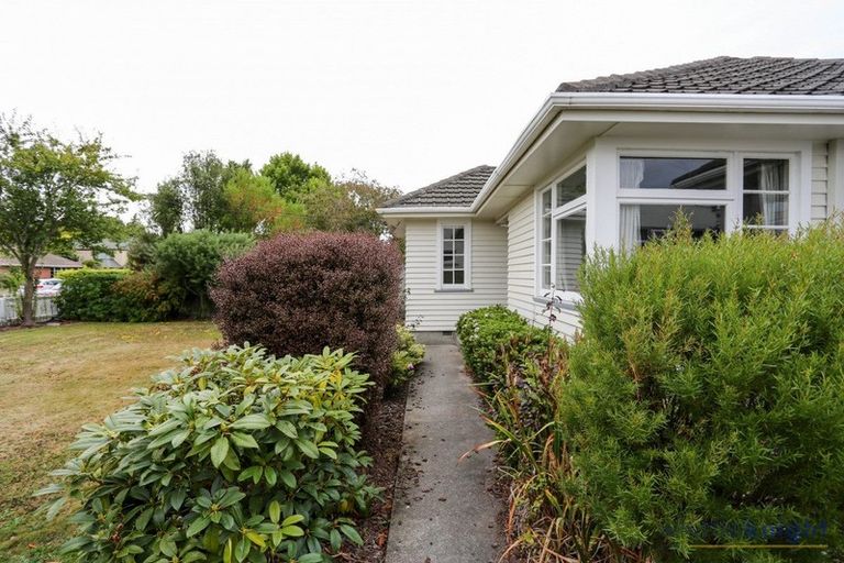 Photo of property in 59 Kirkwood Avenue, Upper Riccarton, Christchurch, 8041