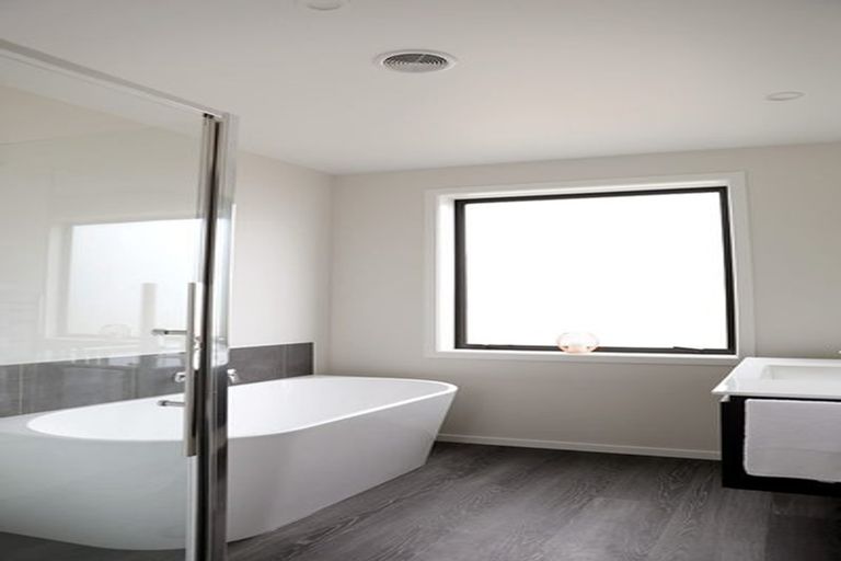 Photo of property in Northlake, 19 Riverslea Road, Wanaka, 9305