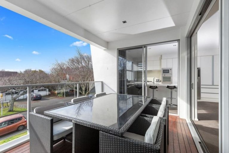 Photo of property in 5b Clifton Road, Hamilton Central, Hamilton, 3204