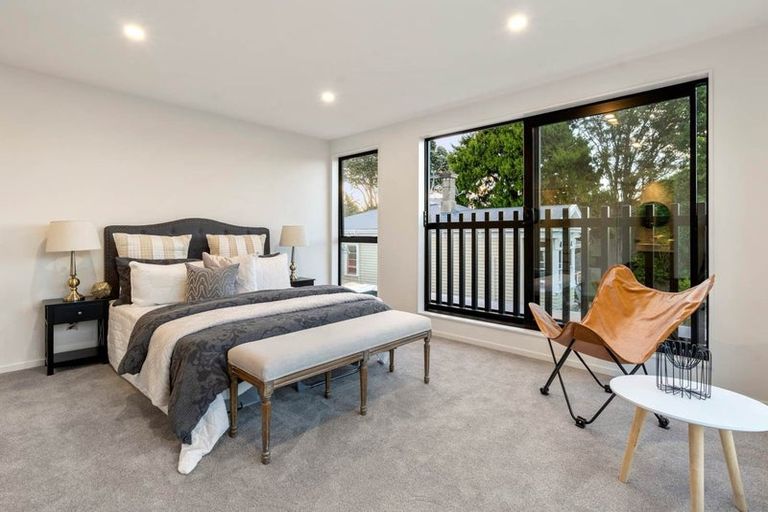 Photo of property in 27 Claude Road, Hillpark, Auckland, 2102