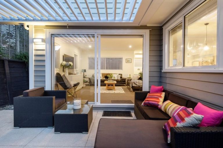 Photo of property in 351b Oceanbeach Road, Mount Maunganui, 3116