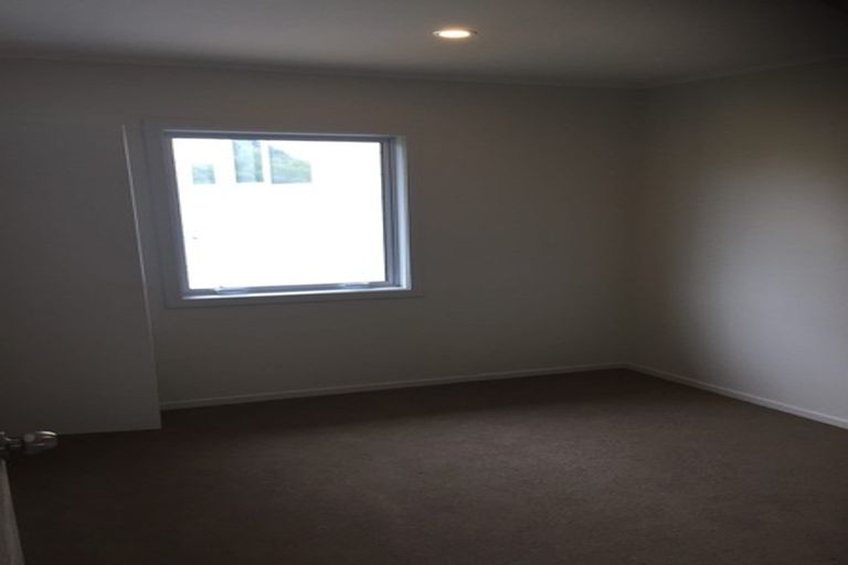 Photo of property in 7 Edgewood Way, Henderson, Auckland, 0612