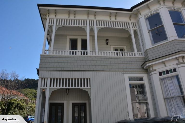 Photo of property in 15 Portland Crescent, Thorndon, Wellington, 6011