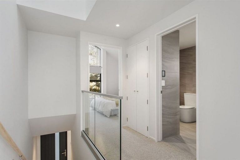 Photo of property in 202c Edgeware Road, Edgeware, Christchurch, 8013