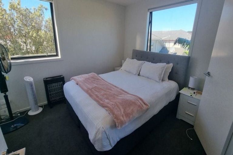 Photo of property in 14/3234 Great North Road, New Lynn, Auckland, 0600