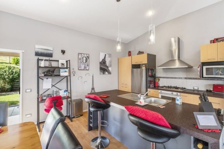 Photo of property in 6 Goldfinch Place, Welcome Bay, Tauranga, 3112