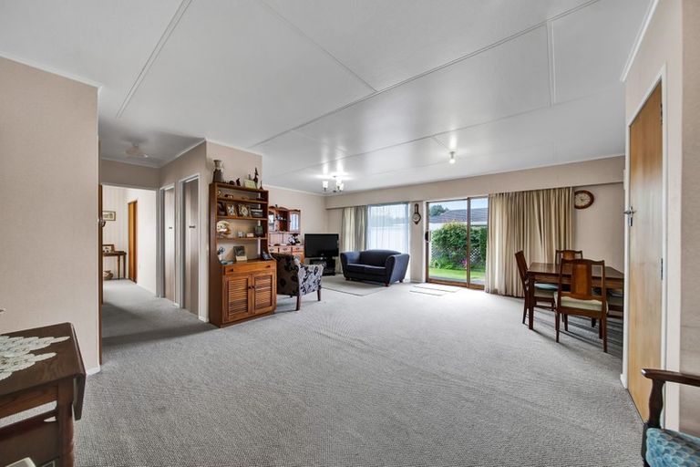 Photo of property in 21 Davidson Street, Hawera, 4610