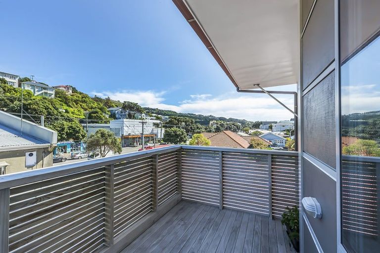 Photo of property in 8/123 The Parade, Island Bay, Wellington, 6023