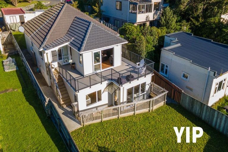 Photo of property in 16 Tarawera Road, Johnsonville, Wellington, 6037