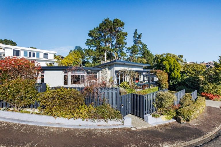 Photo of property in 15 Mountain View Road, Fitzherbert, Palmerston North, 4410