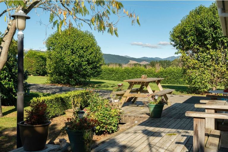 Photo of property in 291 Koputaroa Road, Koputaroa, Levin, 5575