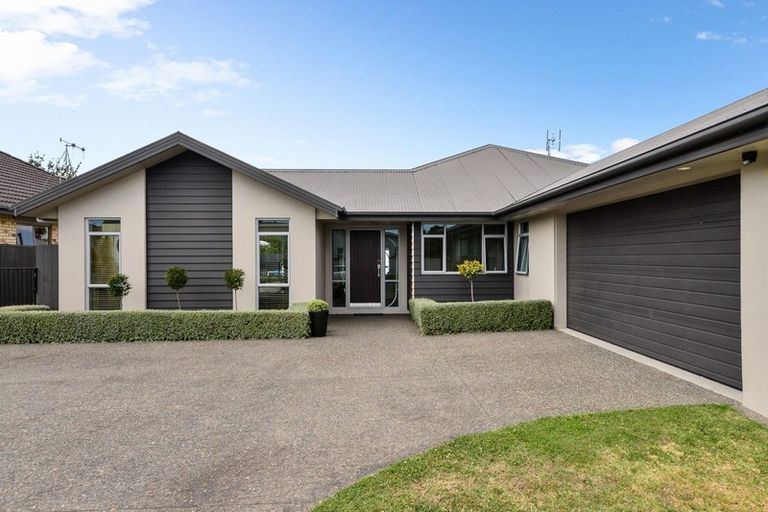 Photo of property in 5 Camberley Way, Huntington, Hamilton, 3210