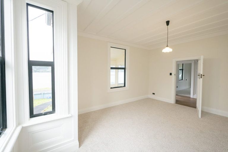 Photo of property in 265 Ravensbourne Road, Ravensbourne, Dunedin, 9022