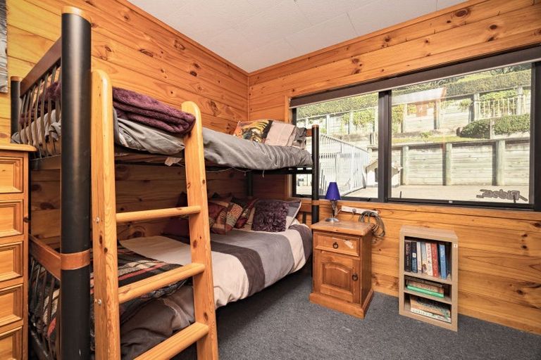 Photo of property in 27 Bateleur Close, Welcome Bay, Tauranga, 3112