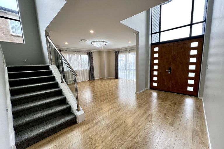 Photo of property in 22 Eastfield Avenue, Flat Bush, Auckland, 2019