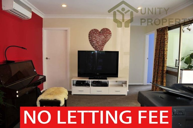 Photo of property in 6a Deepdale Street, Burnside, Christchurch, 8053