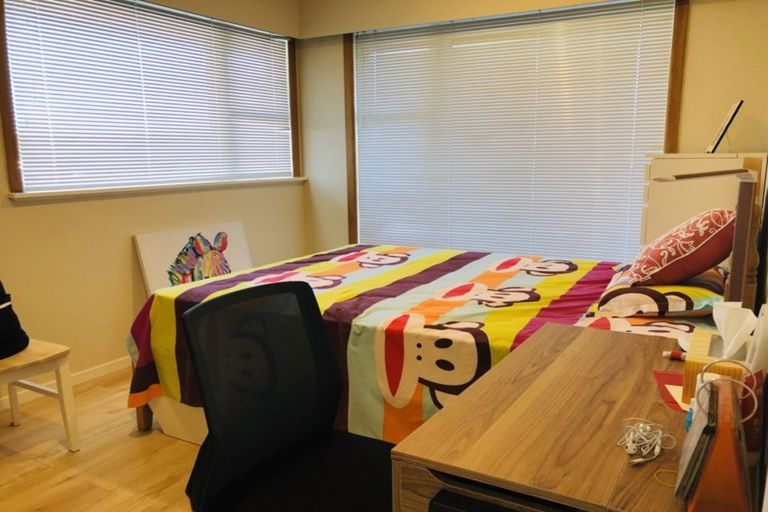 Photo of property in 44 Bleakhouse Road, Howick, Auckland, 2014