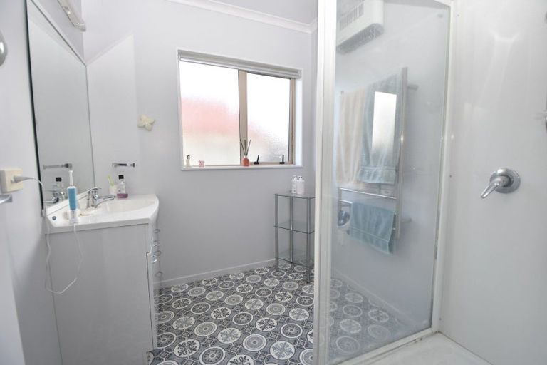 Photo of property in Villa Estate, 21/55 Armstrong Avenue, Carterton, 5713