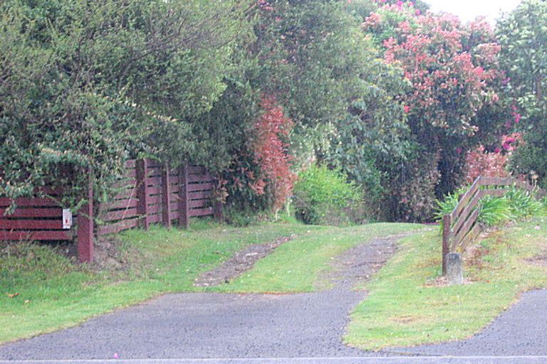 Photo of property in 28 Matuku Street, Two Mile Bay, Taupo, 3330