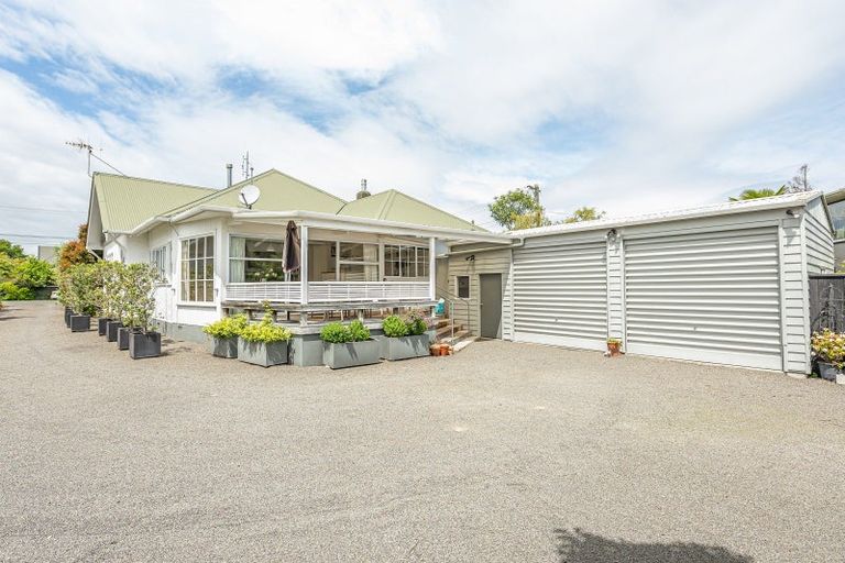 Photo of property in 39 Brassey Road, Saint Johns Hill, Whanganui, 4500