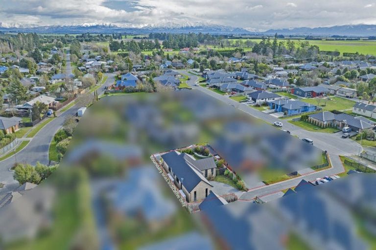 Photo of property in 24 Walter Place, Kirwee, Darfield, 7571