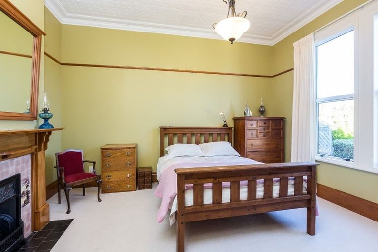 Photo of property in 27 Picardy Street, Maryhill, Dunedin, 9011