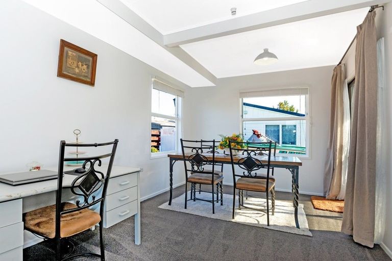 Photo of property in 42 Ida Road, Outer Kaiti, Gisborne, 4010