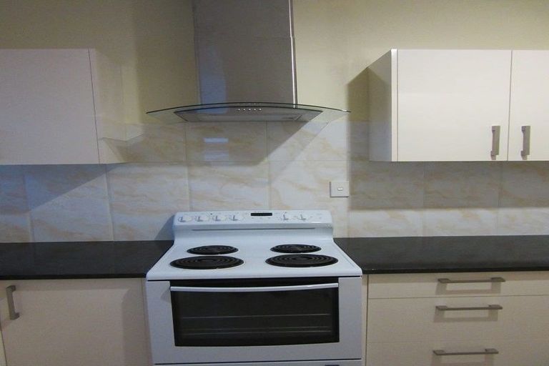 Photo of property in 70 Rangitoto Road, Papatoetoe, Auckland, 2025