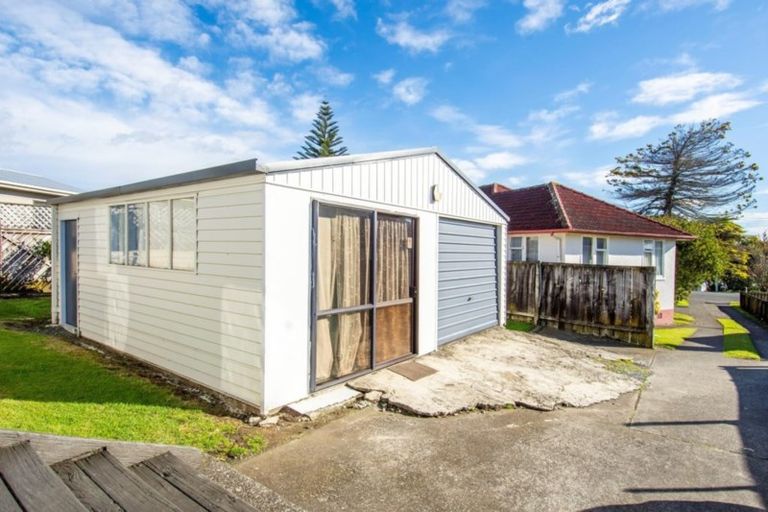 Photo of property in 3b Cook Street, Gate Pa, Tauranga, 3112