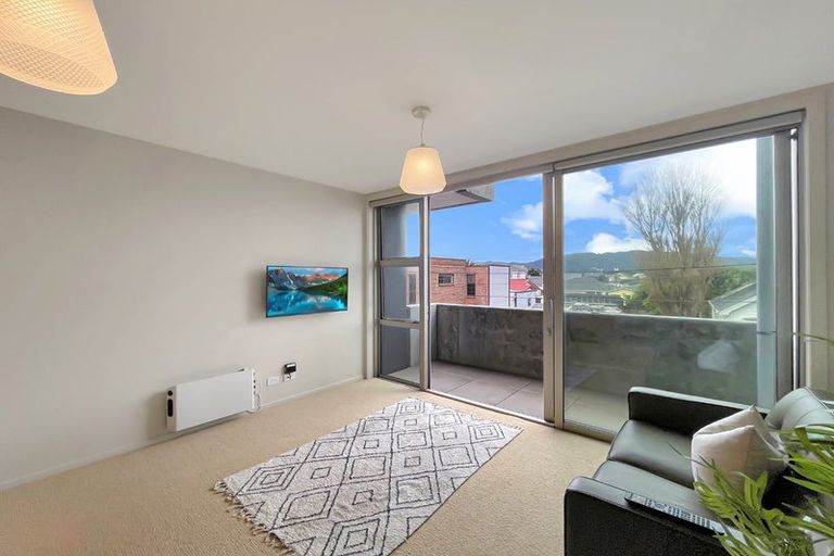 Photo of property in Vela Apartments, 112/2 Campbell Terrace, Petone, Lower Hutt, 5012