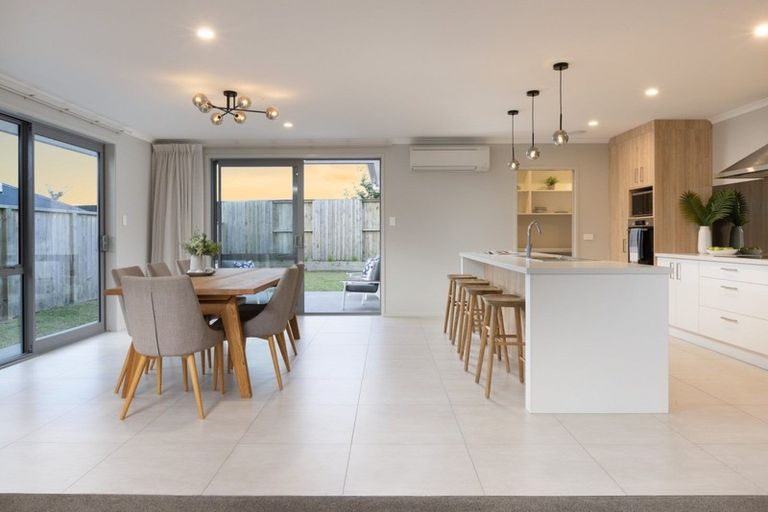 Photo of property in 14 Huria Vista, Pyes Pa, Tauranga, 3112