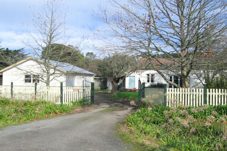 Photo of property in 8 Polson Hill Drive, Aokautere, Palmerston North, 4471