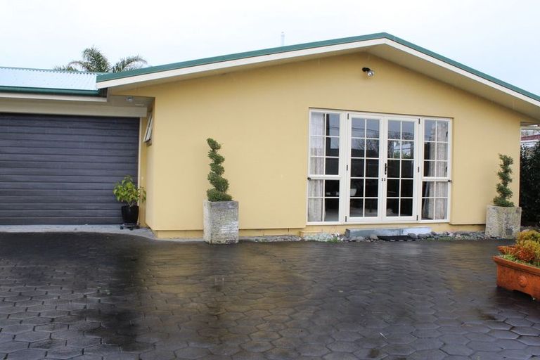 Photo of property in 52 Chaucer Street, Leamington, Cambridge, 3432