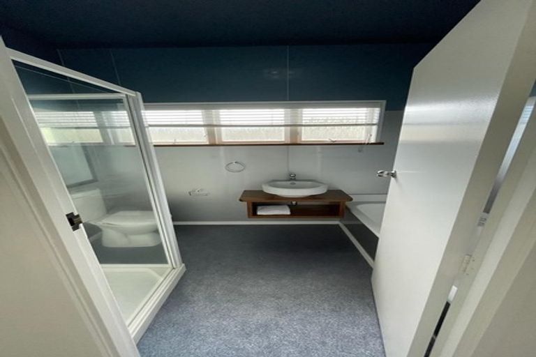 Photo of property in 12 Dowling Place, Pakuranga, Auckland, 2010